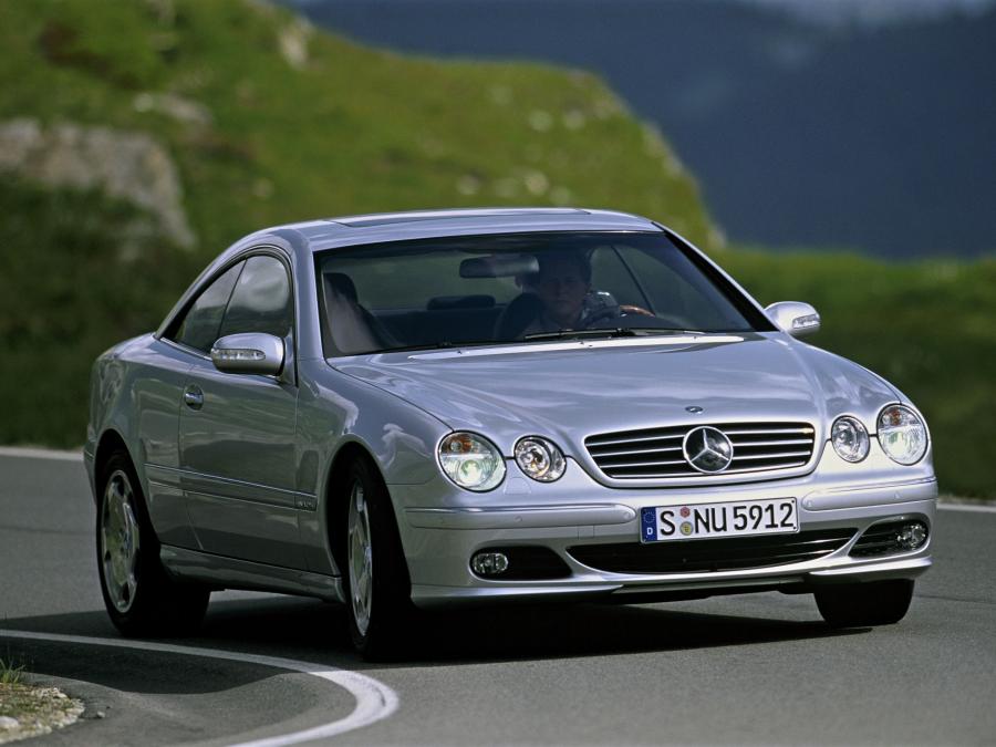  Mercedes-Benz CL600 2002 года  (фото 8 из 19)